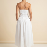 Witte Off-Shoulder Jurk met Kant, Overslagdetail & Striksluiting