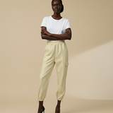 Charmante Pantalon - Opvallende broek in zacht gele kleur