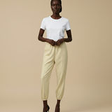 Charmante Pantalon - Opvallende broek in zacht gele kleur