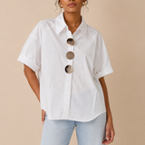 Witte Oversized Blouse met Statement Knopen